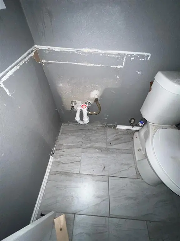 3116 6th Avenue, Fort Worth, TX 76110