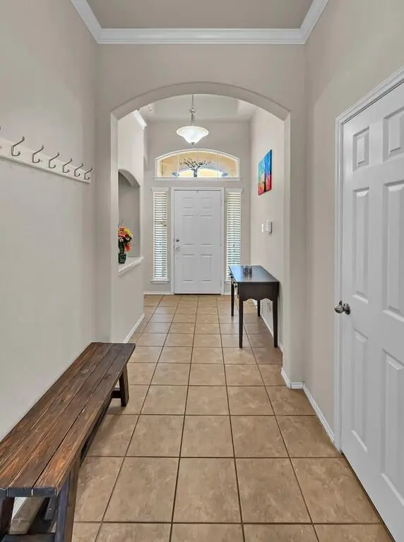 9801 Shallow Creek Drive, Waco, TX 76708