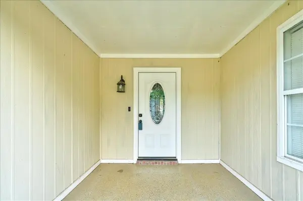 6524 Blue Grass Dr., Watauga, TX 76148