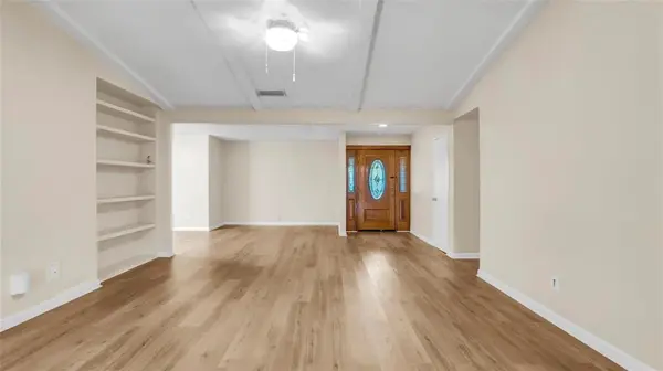 908 Firestone Lane, Richardson, TX 75080