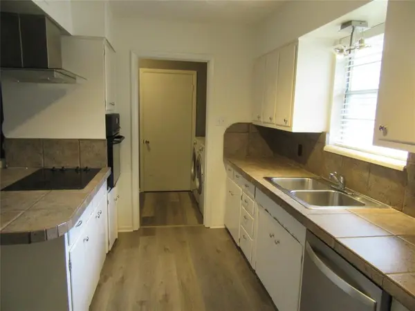 705 Scottsdale Drive, Richardson, TX 75080