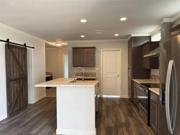 5945 County Road 1017, Joshua, TX 76058