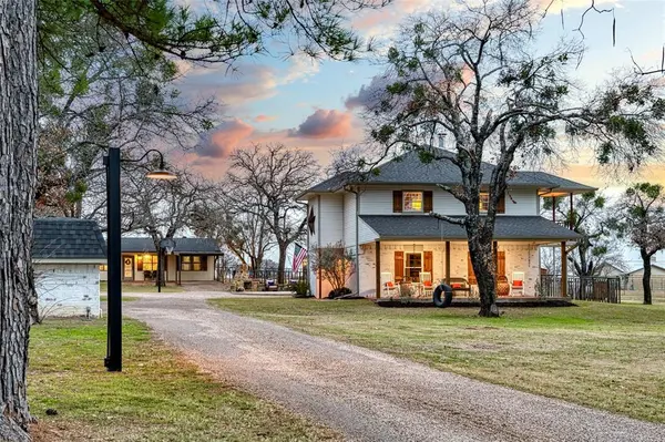 909 Grindstone Road, Brock, TX 76087