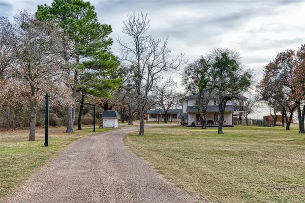 909 Grindstone Road, Brock, TX 76087