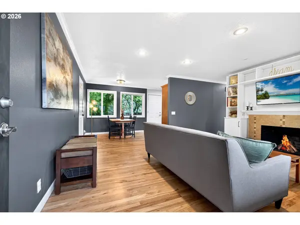 11375 NE EVERETT ST, Portland, OR 97220