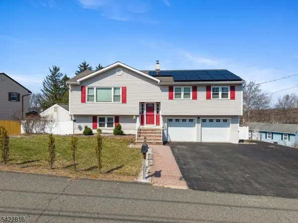 1 North Way, Hopatcong Boro, NJ 07843