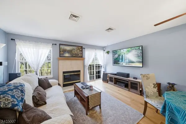 1142 Oakcroft Ln, Franklin Twp., NJ 08873