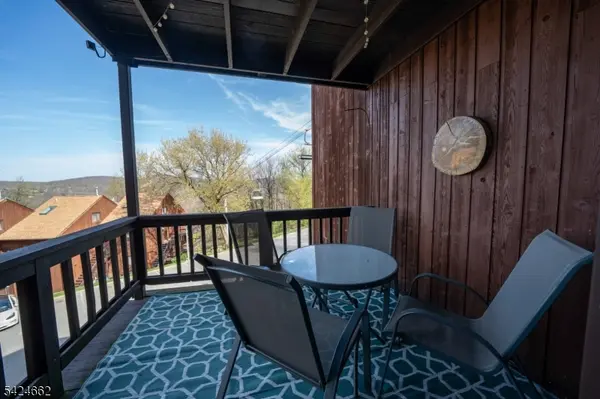 4 Red Lodge Dr #3, Vernon Twp., NJ 07462