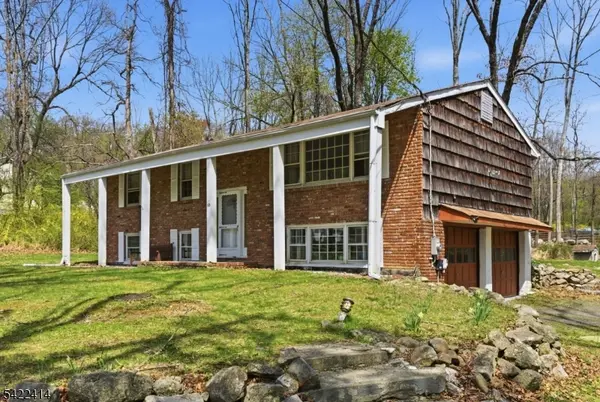 13 Firetower Rd, Mount Olive Twp., NJ 07828