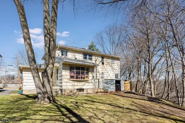 89 Division St, Bloomfield Twp., NJ 07003