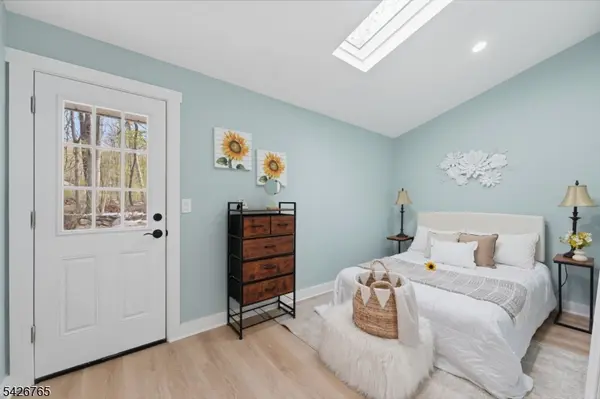 46 Wildwood Rd, Jefferson Twp., NJ 07438