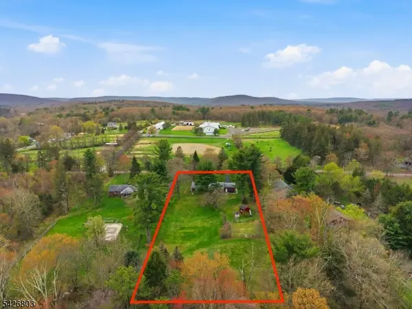 30 Van Orden Rd, West Milford Twp., NJ 07435