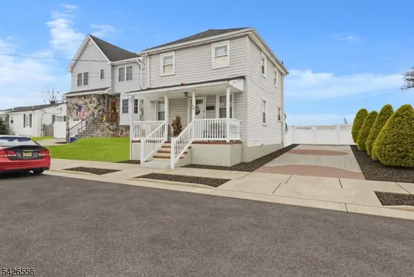 94 S 21St Ave, Manville Boro, NJ 08835