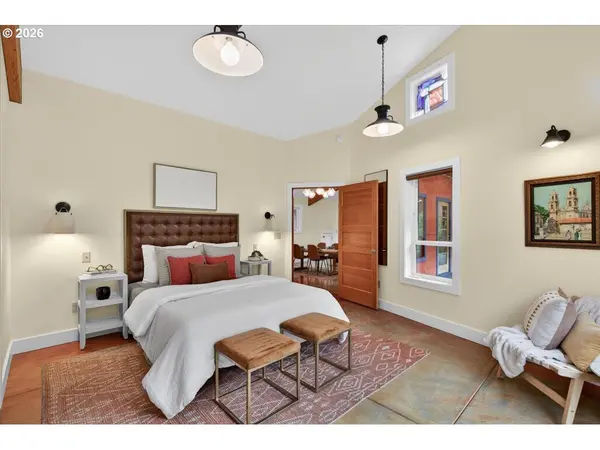 1848 ANDERSON CREEK RD, Talent, OR 97540