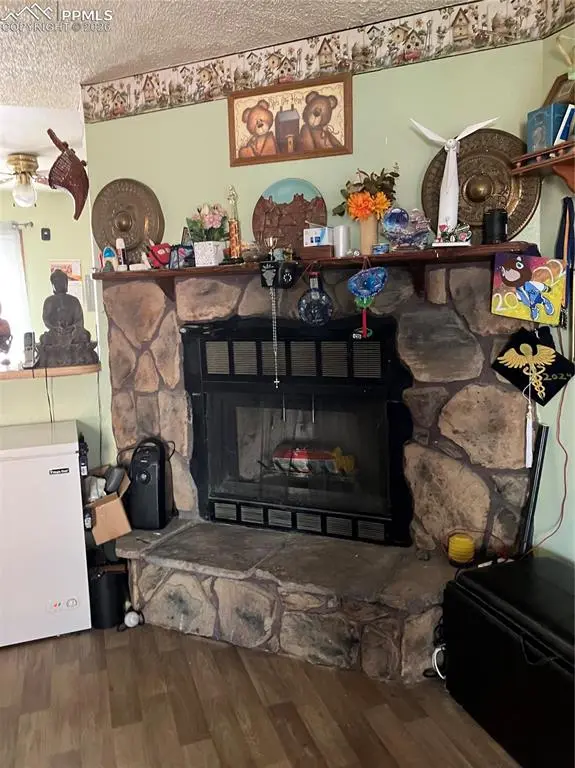 30 Murray Heights DR, Colorado Springs, CO 80916