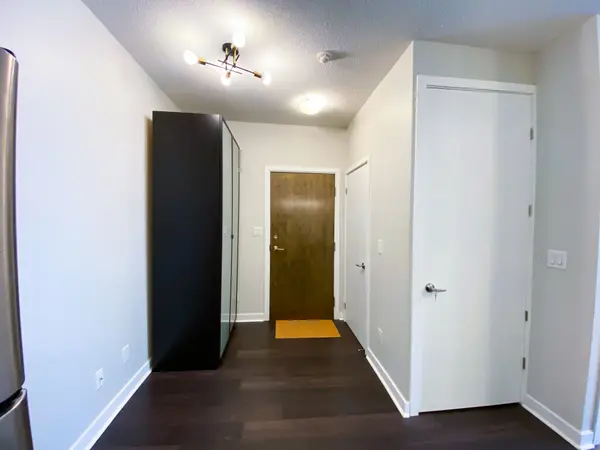 33 Bay ST #3213, Toronto C01, ON M5J 2Z3