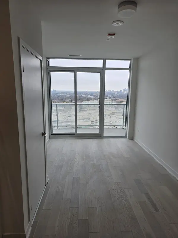 50 O'Neill RD #1507, Toronto C13, ON M3C 0R1