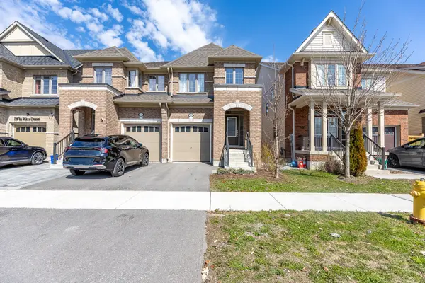130 Ice Palace CRES, Oshawa, ON L1H 7K4