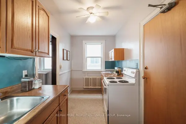 3 Bonfield AVE #Main, Toronto E02, ON M4E 1B9