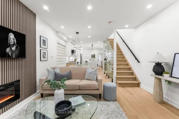 111 Glenmore RD, Toronto E02, ON M4L 3M2