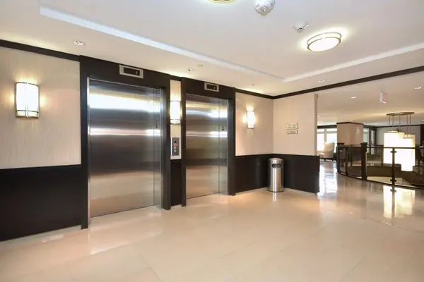 149 Church ST #401, King, ON L0G 1T0