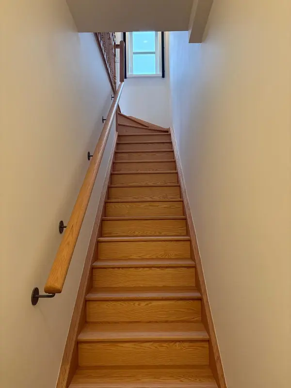 15100 Yonge ST #211, Aurora, ON L4G 4C8