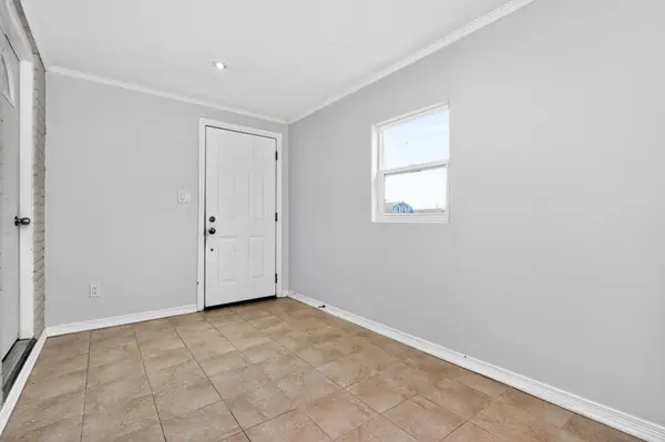 295 Bay ST #2, Midland, ON L4R 1K1