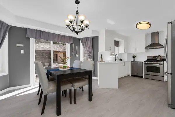 99 Golden Meadow RD, Barrie, ON L4N 7G3