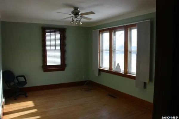 552 10th STREET, Prince Albert, SK S6V 0Z6