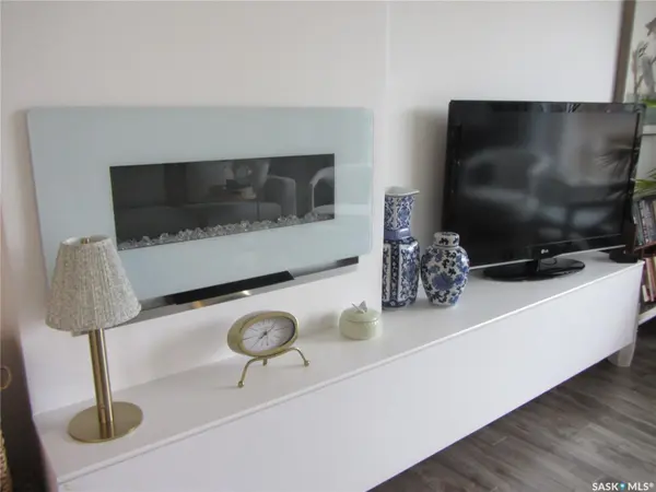 1802 Arlington AVENUE, Saskatoon, SK S7H 2Y7