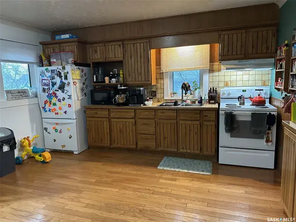 429 Third STREET, Estevan, SK S4A 0P1