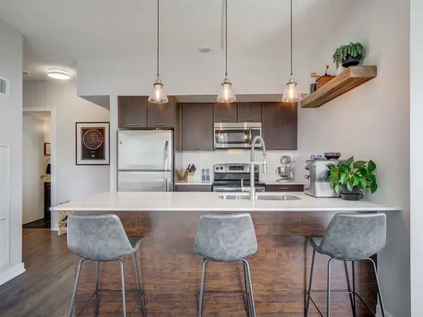 2212 Lake Shore BLVD #1503, Toronto W06, ON M8V 0C2