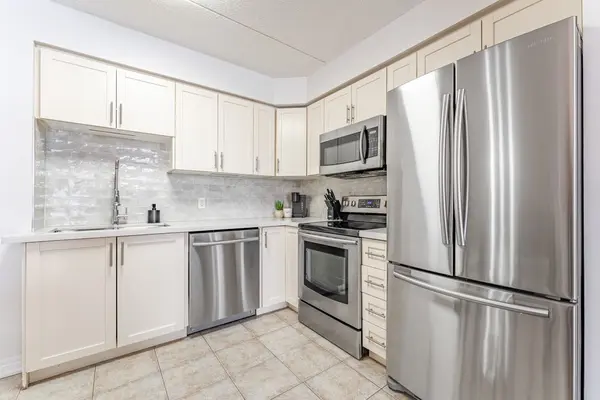 1380 Costigan RD #77, Milton, ON L9T 8L2