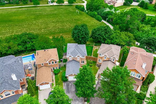 56 Valonia DR, Brampton, ON L6V 4K1