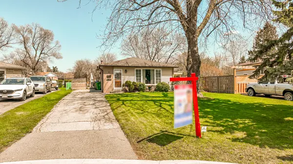 6 Eldon CT, Brampton, ON L6T 2B9