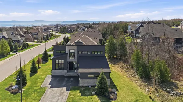 149 Landry LN, Blue Mountains, ON N0H 2P0