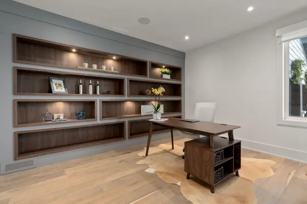 149 Landry LN, Blue Mountains, ON N0H 2P0