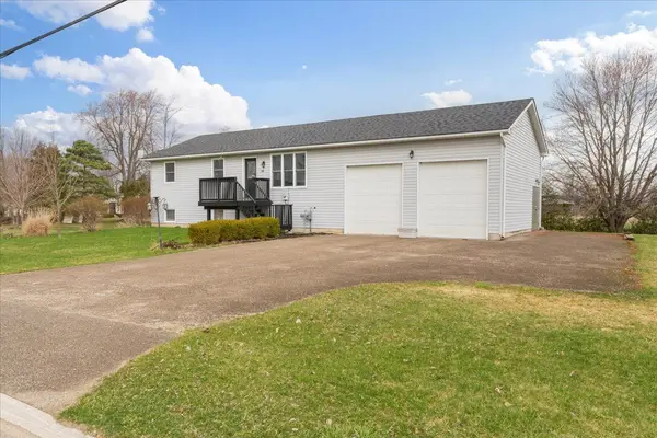 14 Wellington AVE, Southwest Middlesex, ON N0L 1A0