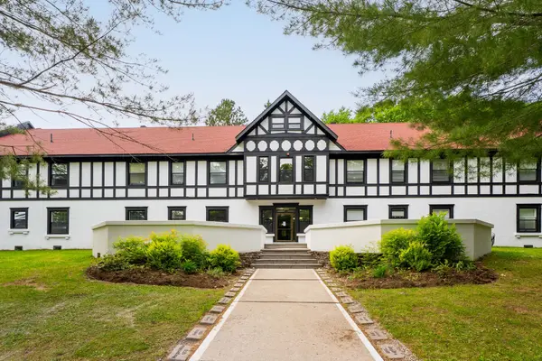 12 Bigwin IS #117, Lake Of Bays, ON P0B 1A0