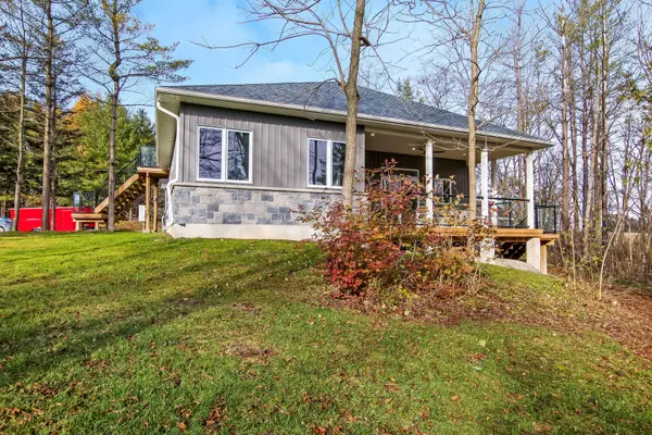 5233 Line 2 Line, Perth South, ON N0M 1V0