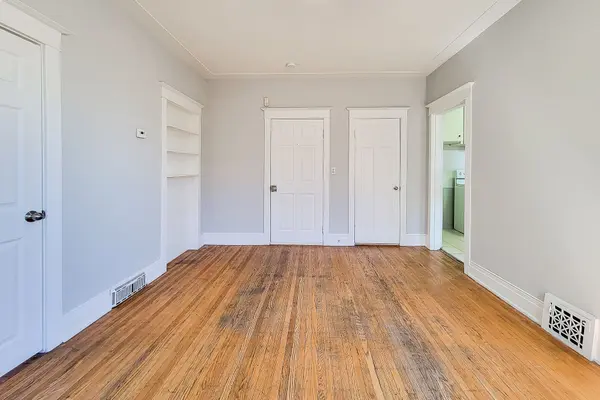 254 Emerald ST N #UPPER, Hamilton, ON L8L 5K8