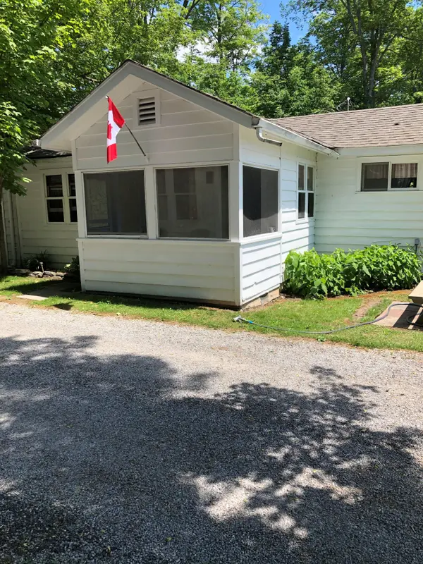 293 Riverside DR, Kawartha Lakes, ON K0M 1A0