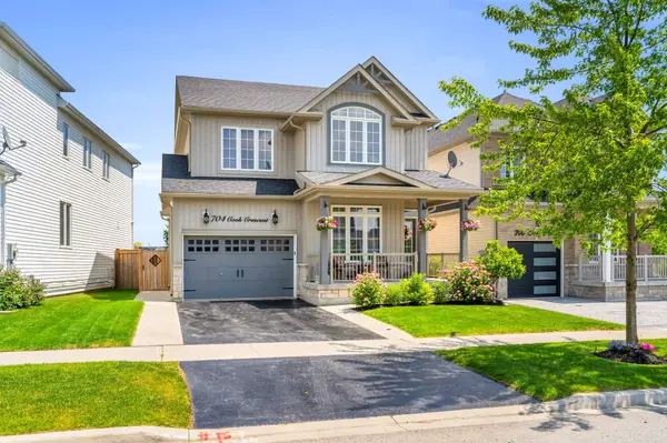 704 Cook CRES, Shelburne, ON L9V 3V6