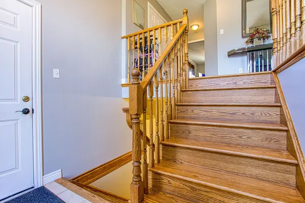 15 Las RD, West Lincoln, ON L0R 2A0