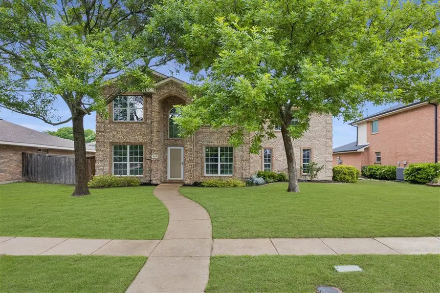 203 Arbor Ridge Drive, Allen, TX 75002
