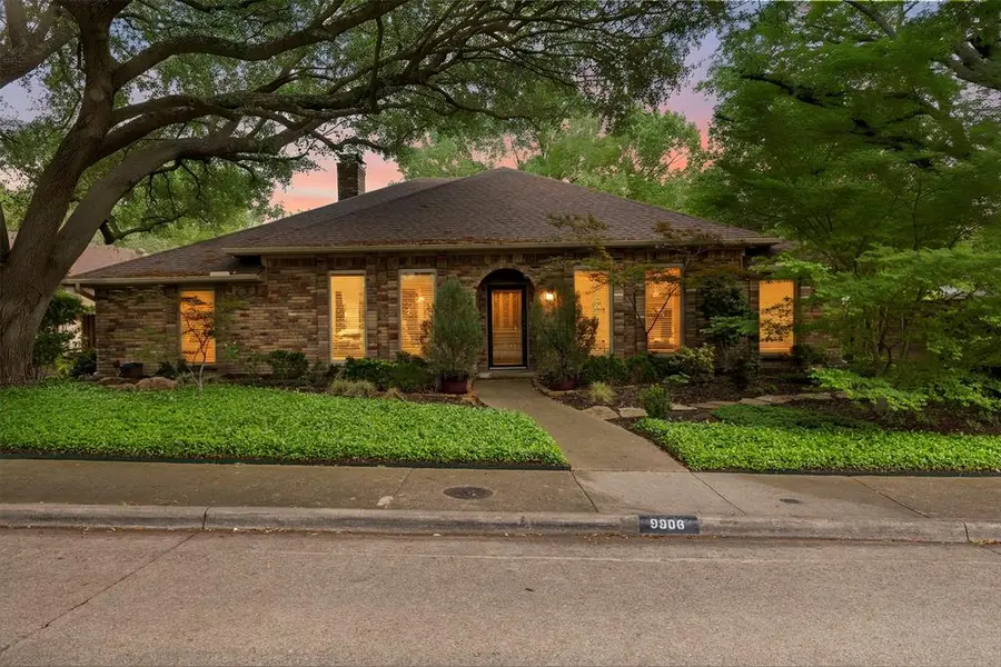 9906 Chimney Hill Lane, Dallas, TX 75243