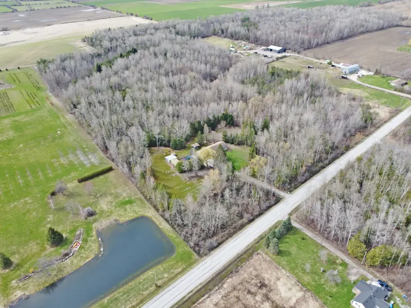 3525 Pollock RD E, Georgina, ON L4P 0P6