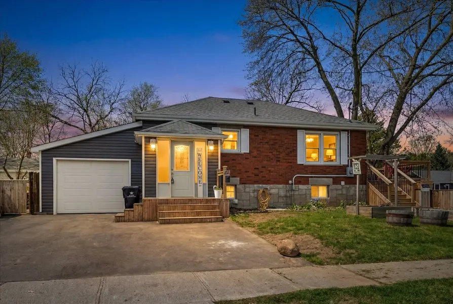 68 Albert ST, Cambridge, ON N1R 2R1