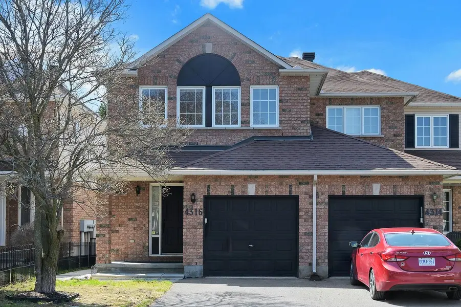 4316 Owl Valley DR, Blossom Park - Airport And Area, ON K1V 1L3