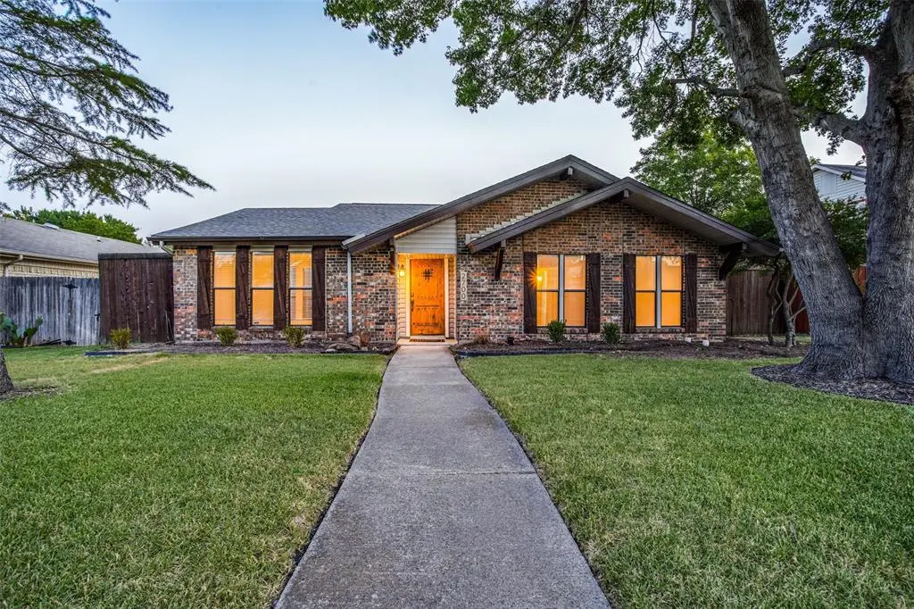 2700 Chancellor Drive, Plano, TX 75074